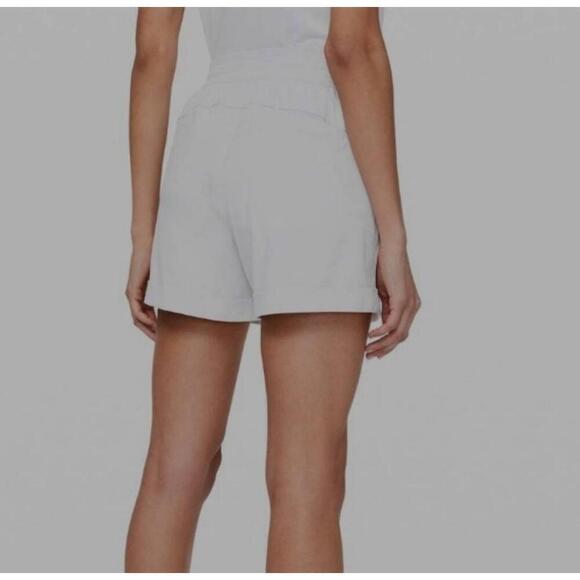 Lululemon Spring Break Away Short *4-way Stretch 3"
Light Chrome color Size 4 - Picture 12 of 15